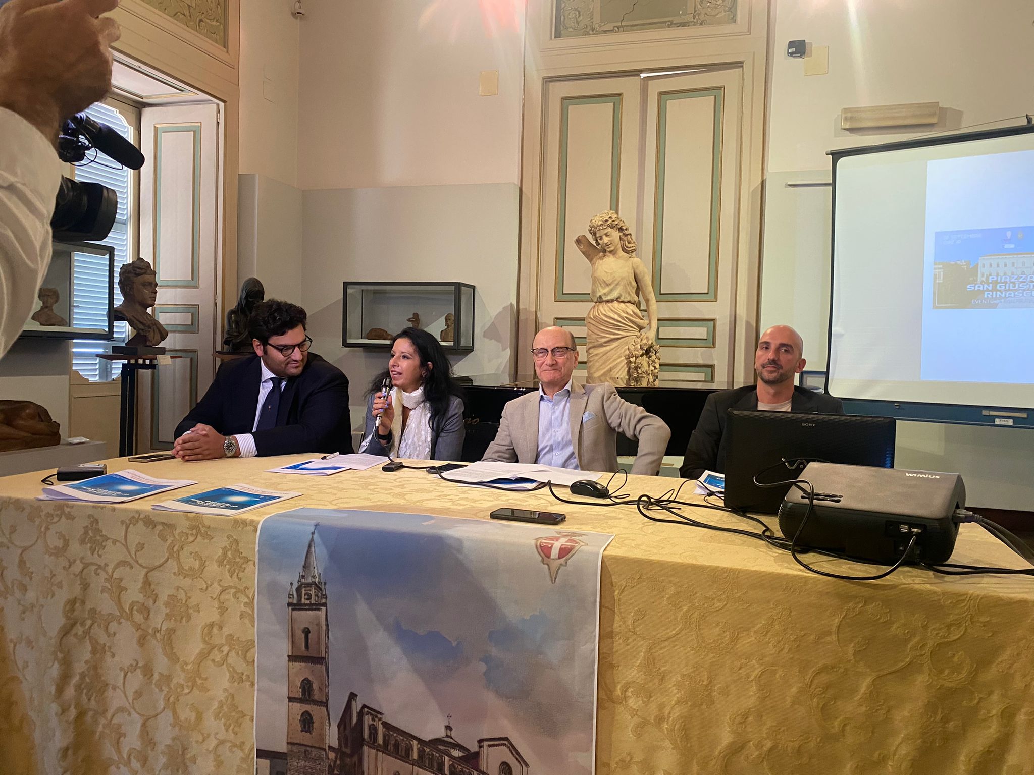 Immagine raffigurante notizia - Piazza San Giustino si presenta. Domani l’evento di riconsegna alla città.